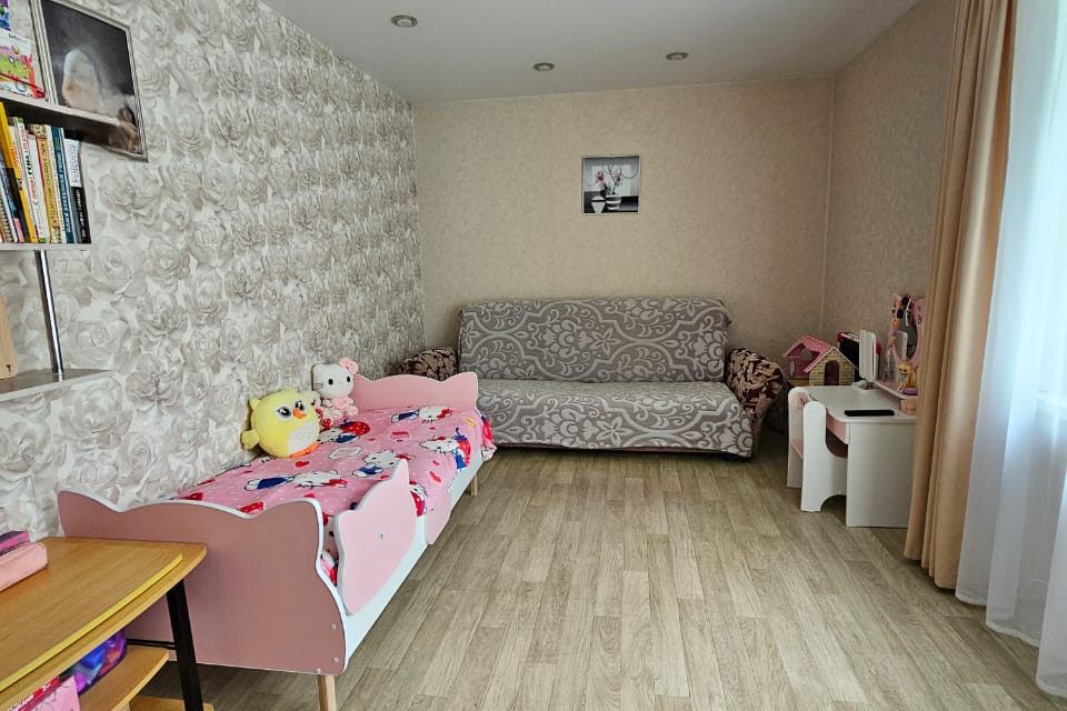 Продаётся 2-комнатная квартира, 42 м²