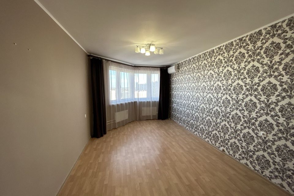 Продаётся 2-комнатная квартира, 64.2 м²