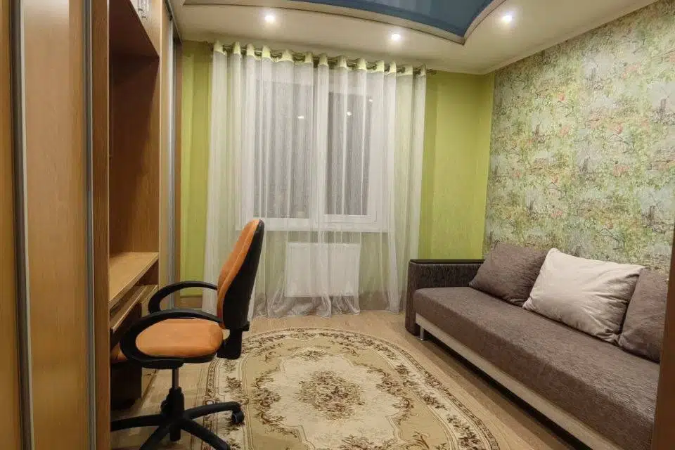 Продаётся 3-комнатная квартира, 70.2 м²