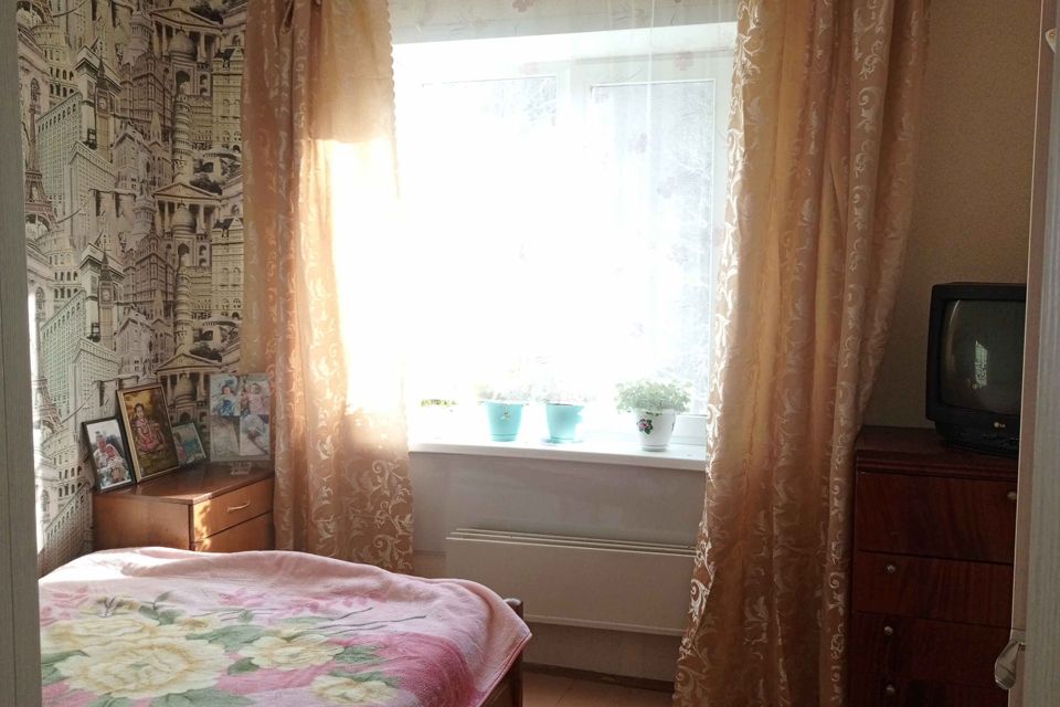Продаётся 3-комнатная квартира, 65.7 м²