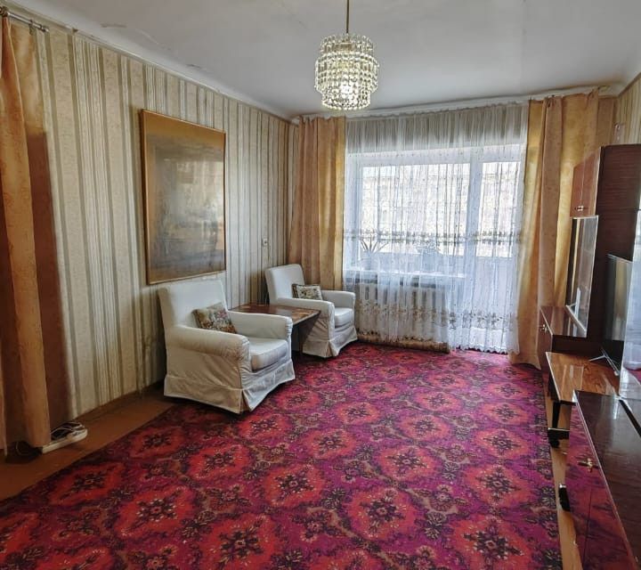 Продаётся 3-комнатная квартира, 57 м²