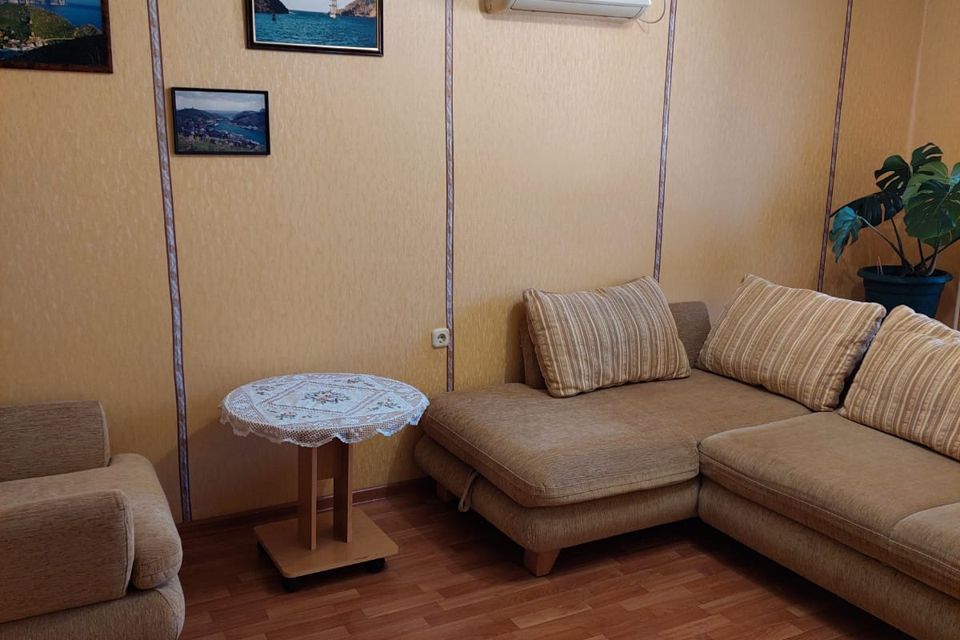 Продаётся 1-комнатная квартира, 37 м²