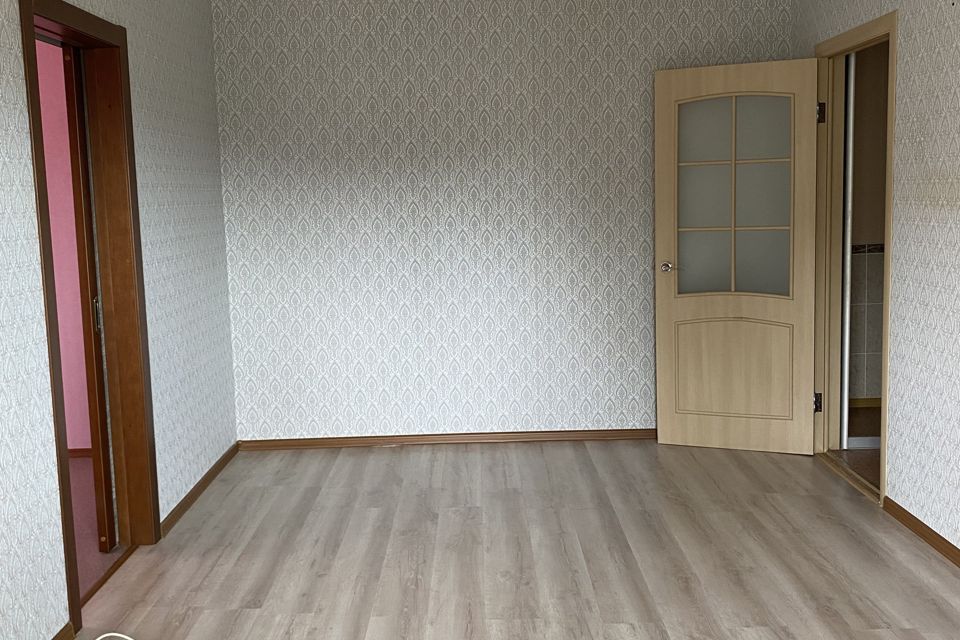 Продаётся 4-комнатная квартира, 62 м²