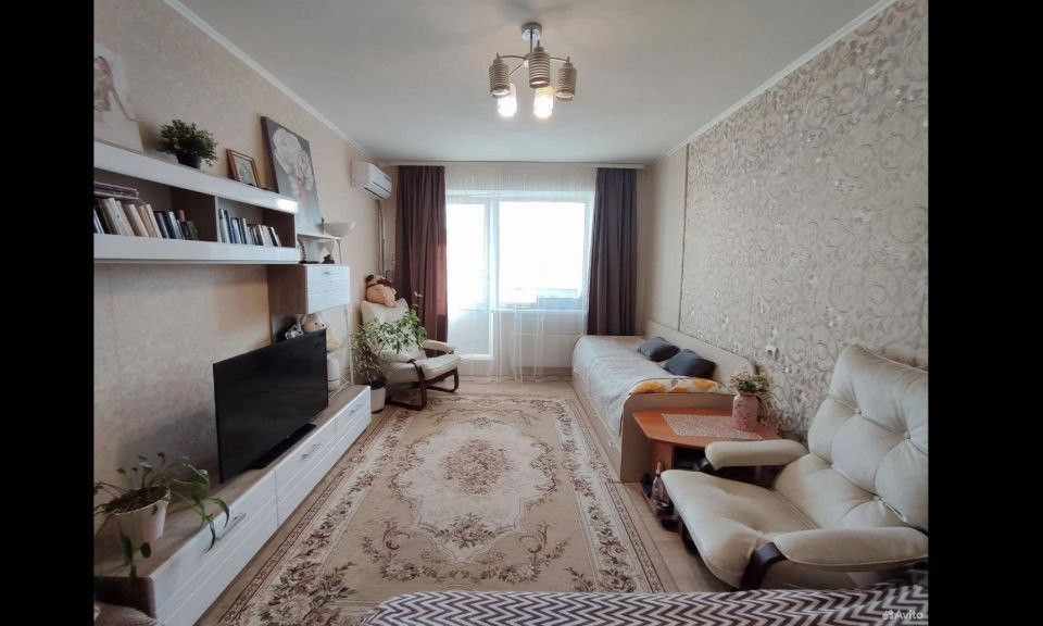 Продаётся 1-комнатная квартира, 38.1 м²
