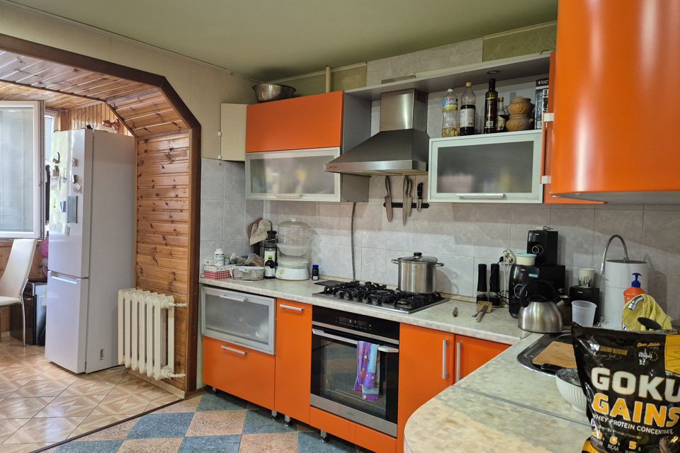 Продаётся 2-комнатная квартира, 68.3 м²