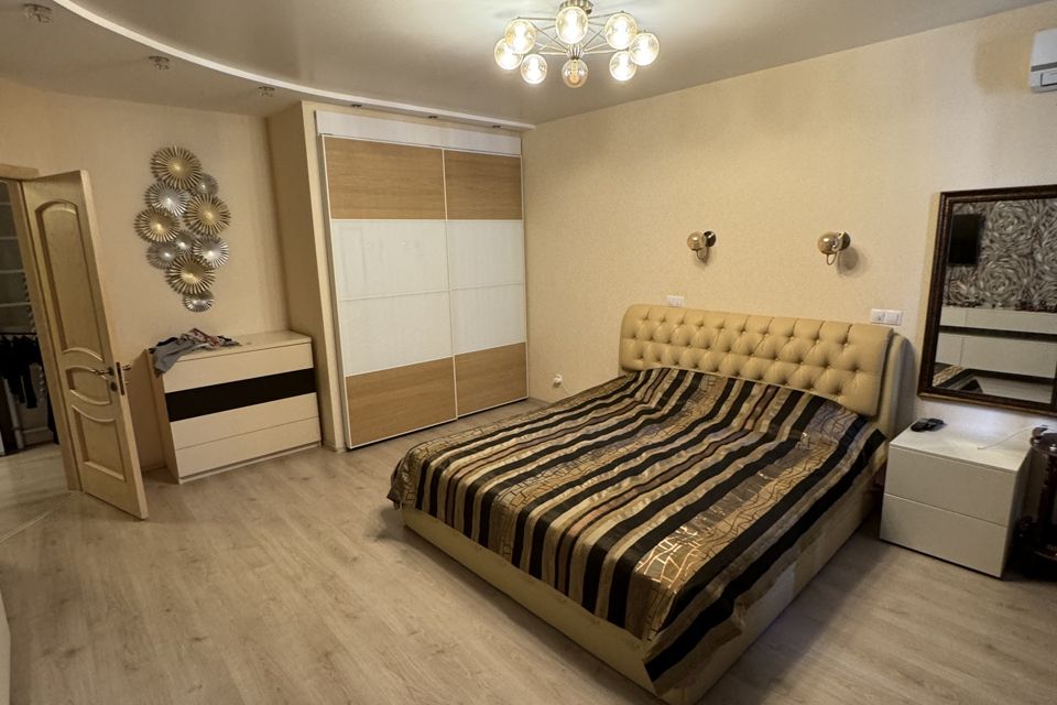 Продаётся 2-комнатная квартира, 71 м²