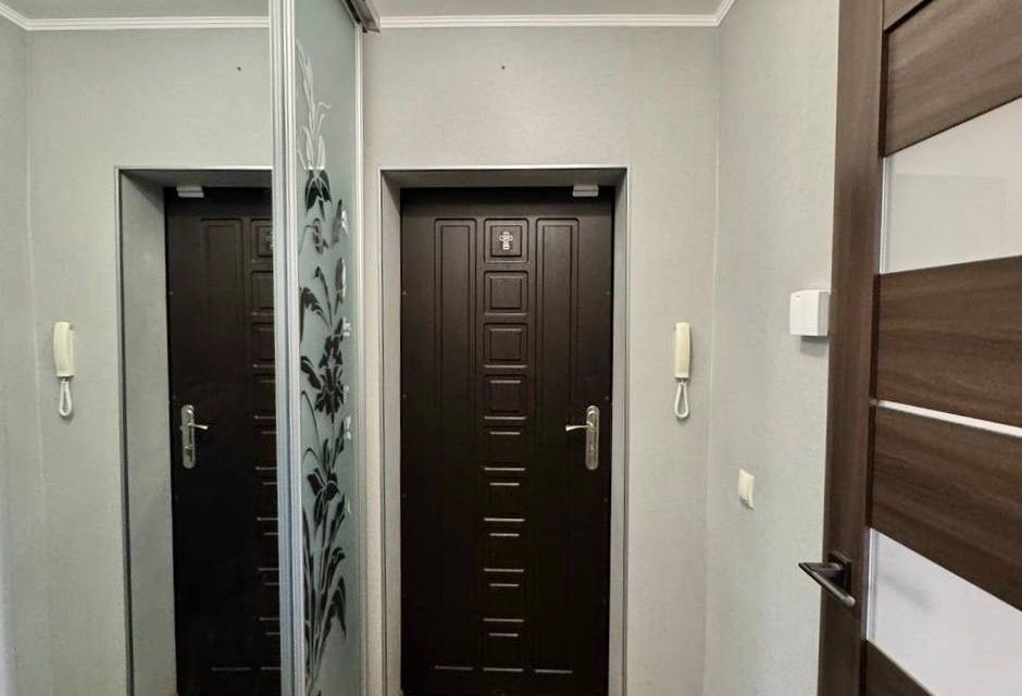 Продаётся 3-комнатная квартира, 68.3 м²