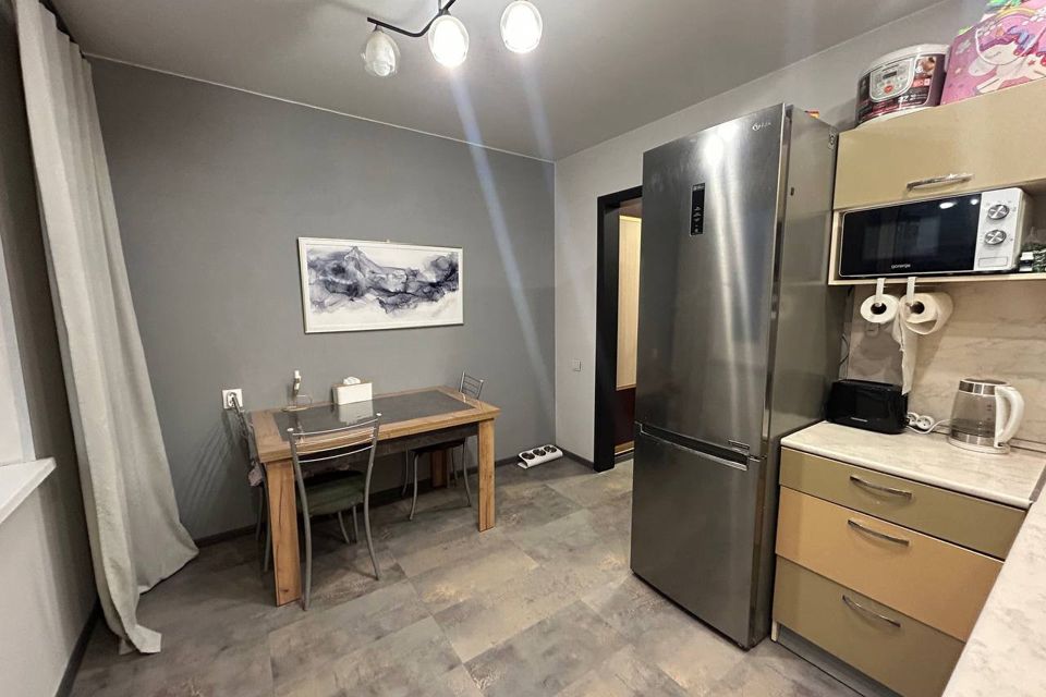 Продаётся 2-комнатная квартира, 61 м²