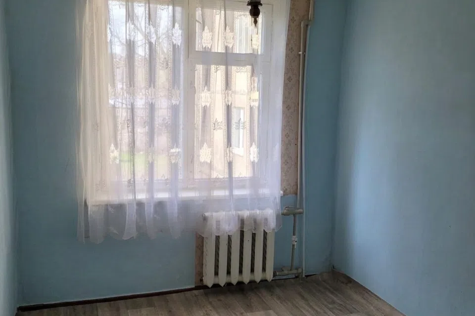 Продаётся 3-комнатная квартира, 47.7 м²