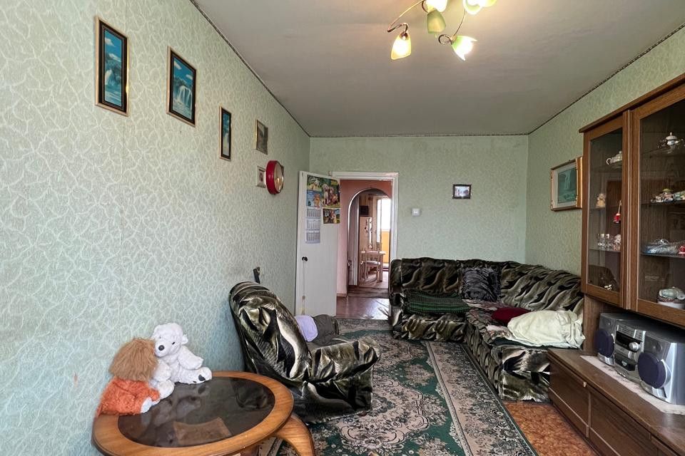 Продаётся 3-комнатная квартира, 61.7 м²