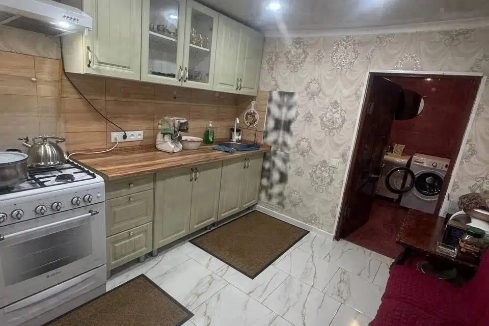 Продаётся 2-этажный дом, 90 м²