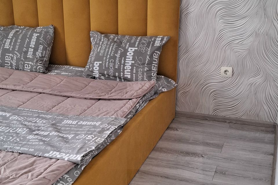Продаётся 1-комнатная квартира, 37 м²