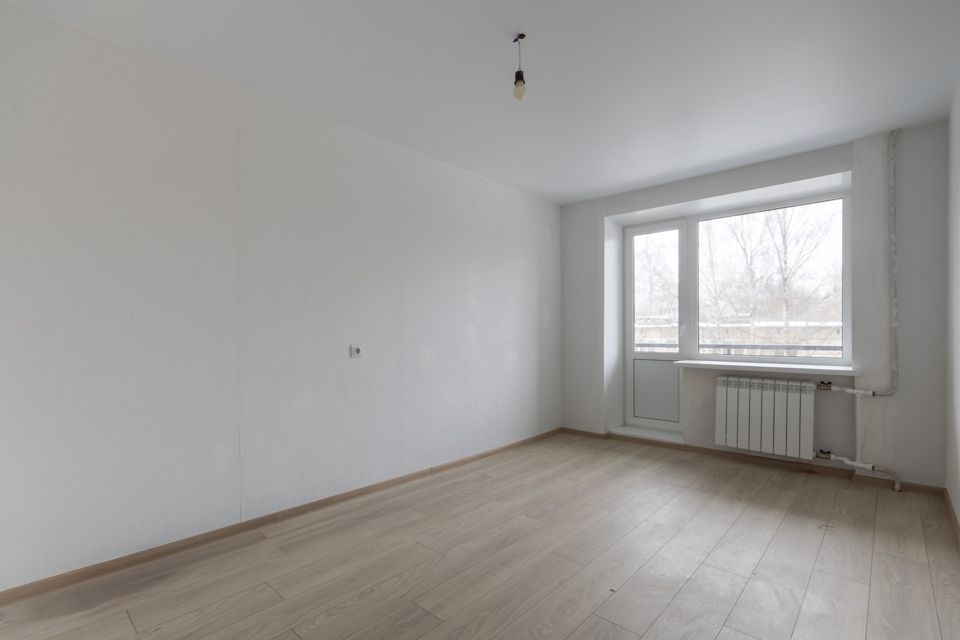 Продаётся комната в 1-комн. квартире, 12.3 м²