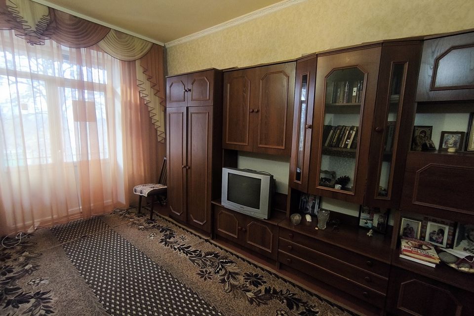 Продаётся 2-комнатная квартира, 58 м²