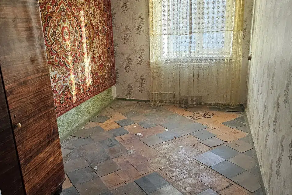 Продаётся 4-комнатная квартира, 65 м²