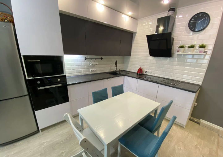 Продаётся 2-комнатная квартира, 62.2 м²