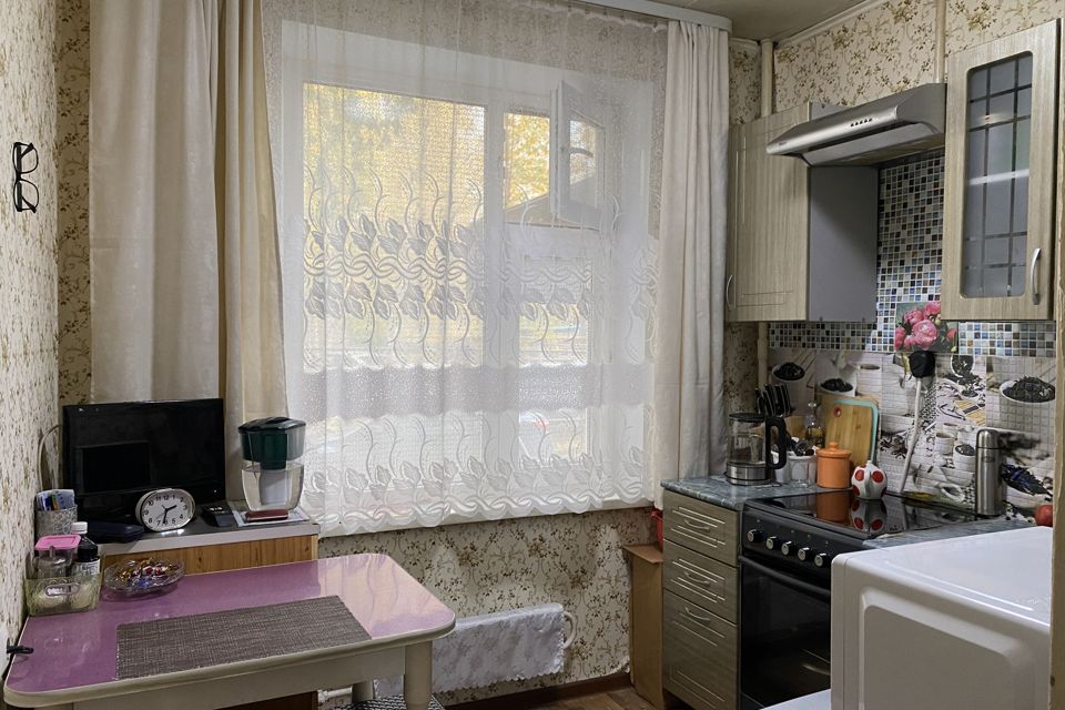 Продаётся 3-комнатная квартира, 58 м²