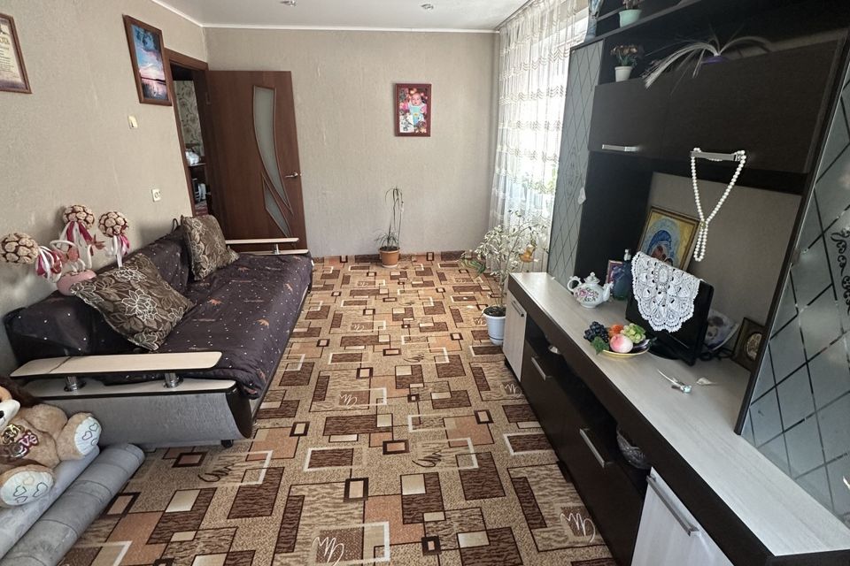 Продаётся 1-комнатная квартира, 42 м²