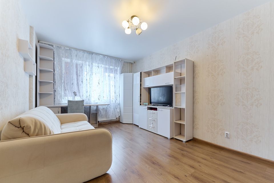 Продаётся 1-комнатная квартира, 37.2 м²