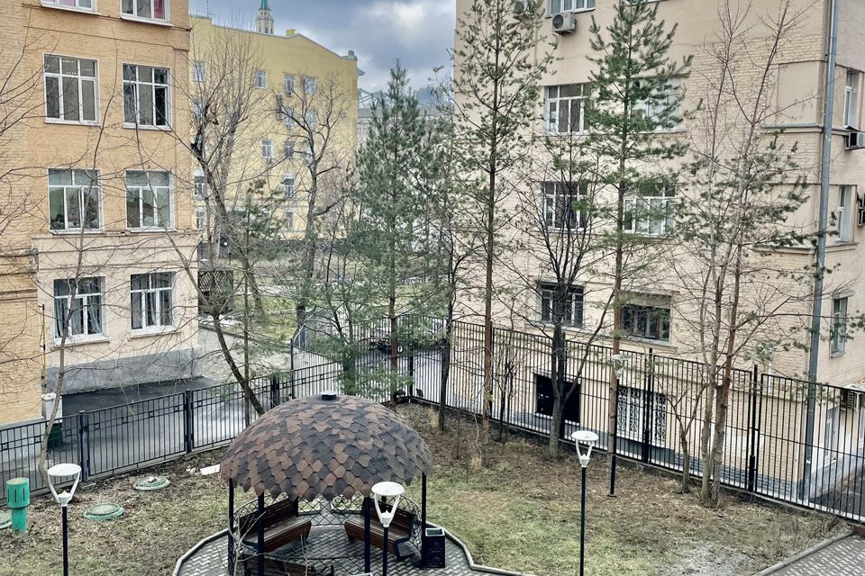 Продаётся 2-комнатная квартира, 70 м²