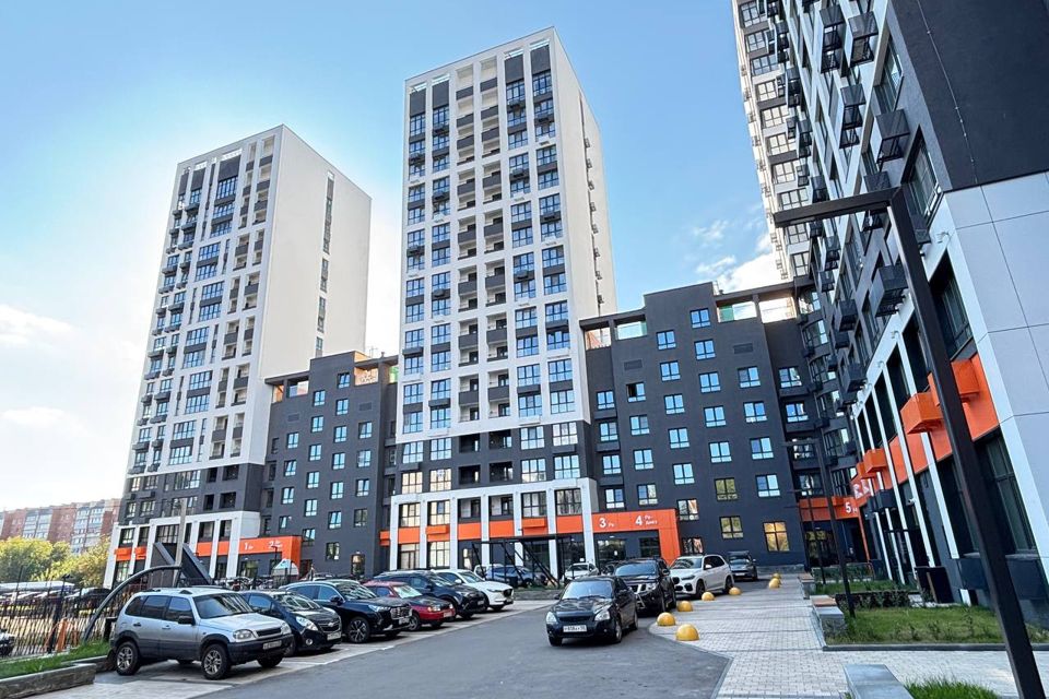 Продаётся 2-комнатная квартира, 65.69 м²