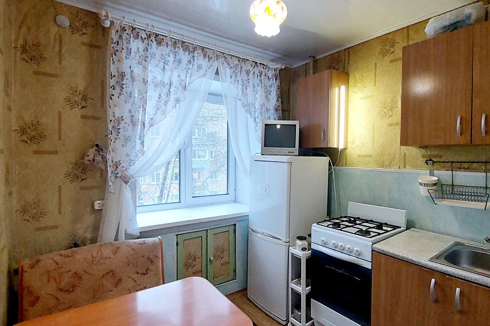 Продаётся 2-комнатная квартира, 42.3 м²