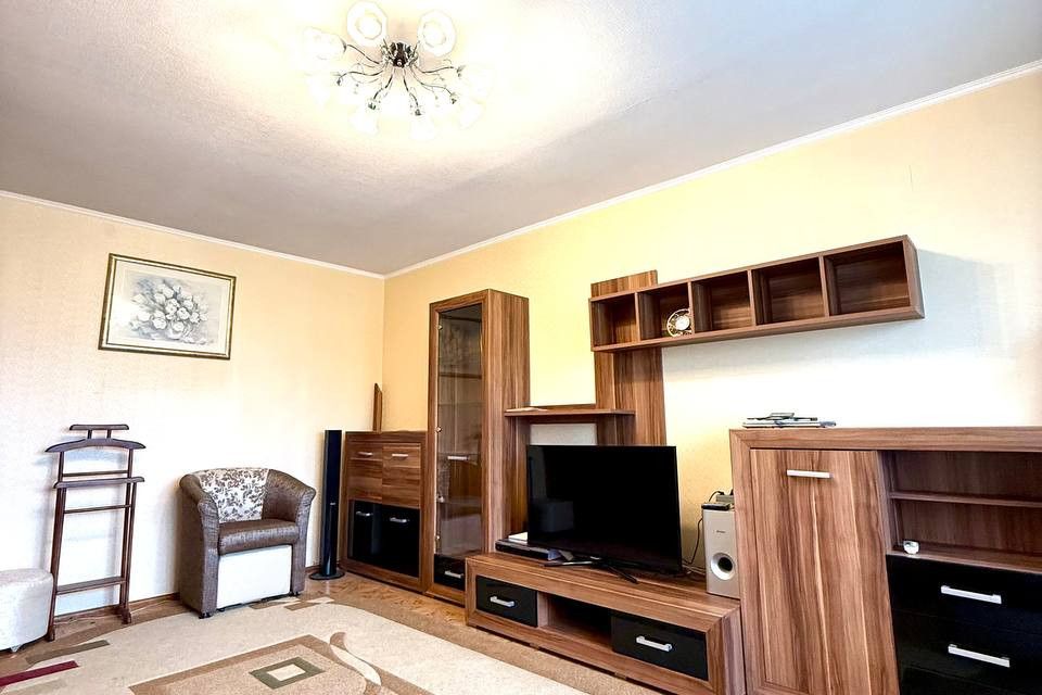 Продаётся 3-комнатная квартира, 64 м²