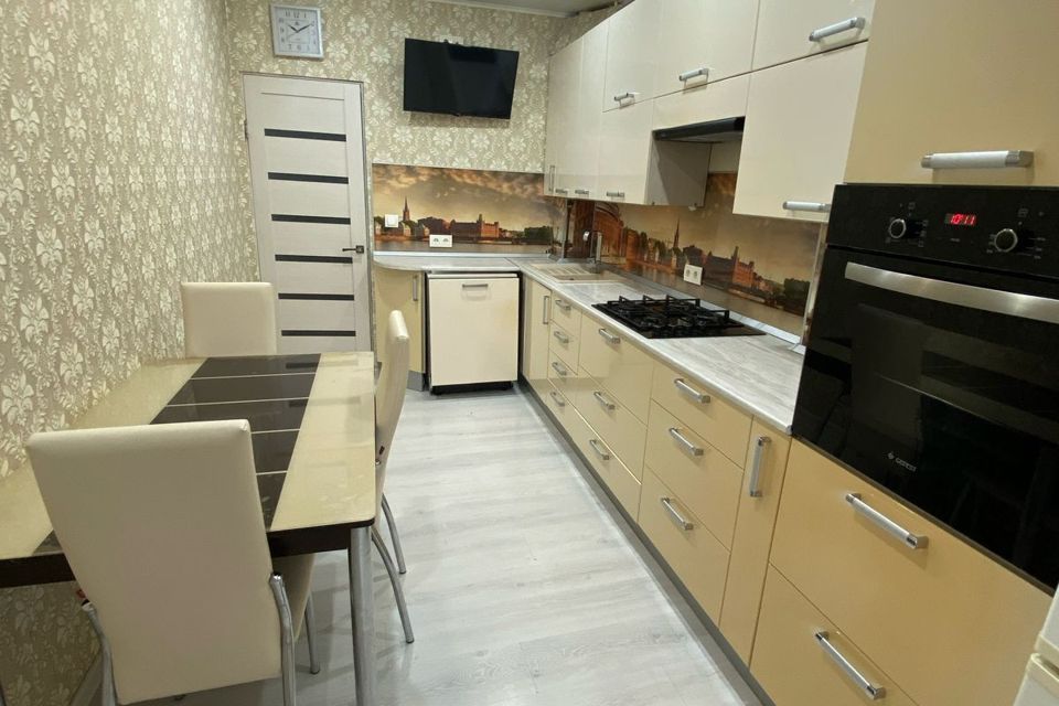 Продаётся 3-комнатная квартира, 68 м²