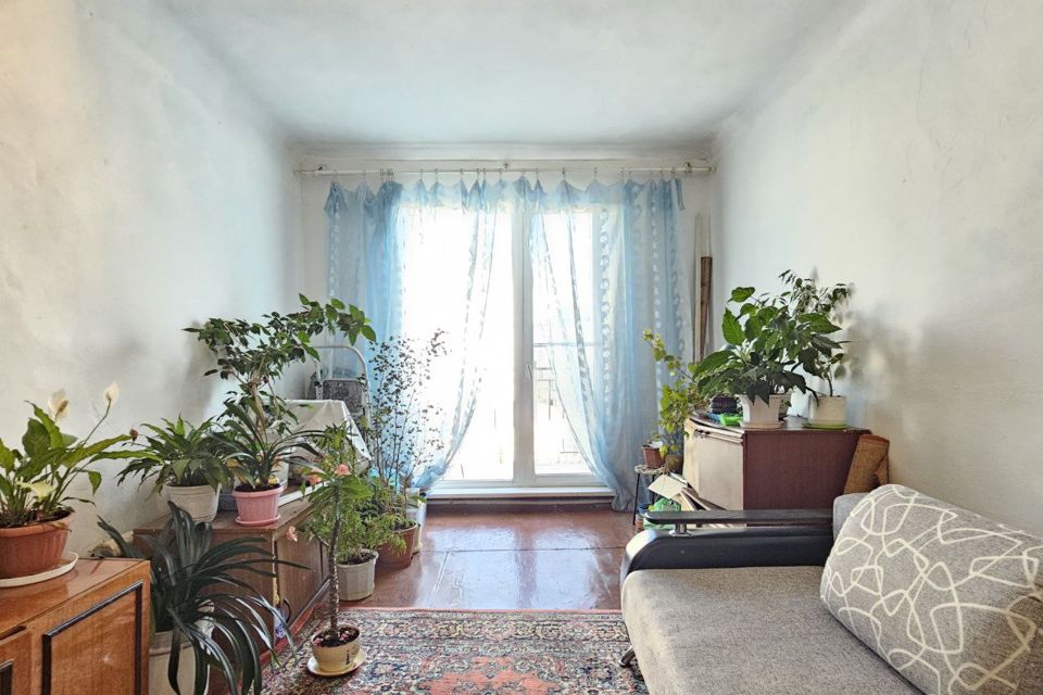 Продаётся 3-комнатная квартира, 70.8 м²