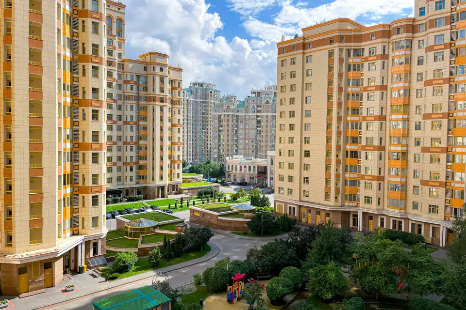 Продаётся 5-комнатная квартира, 165.1 м²