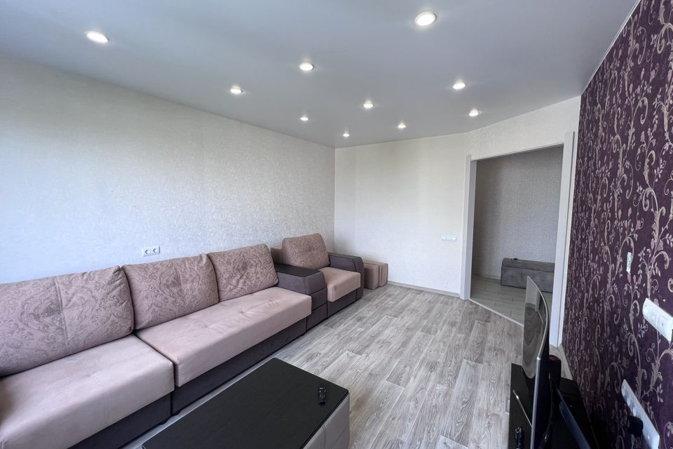Продаётся 3-комнатная квартира, 63.7 м²
