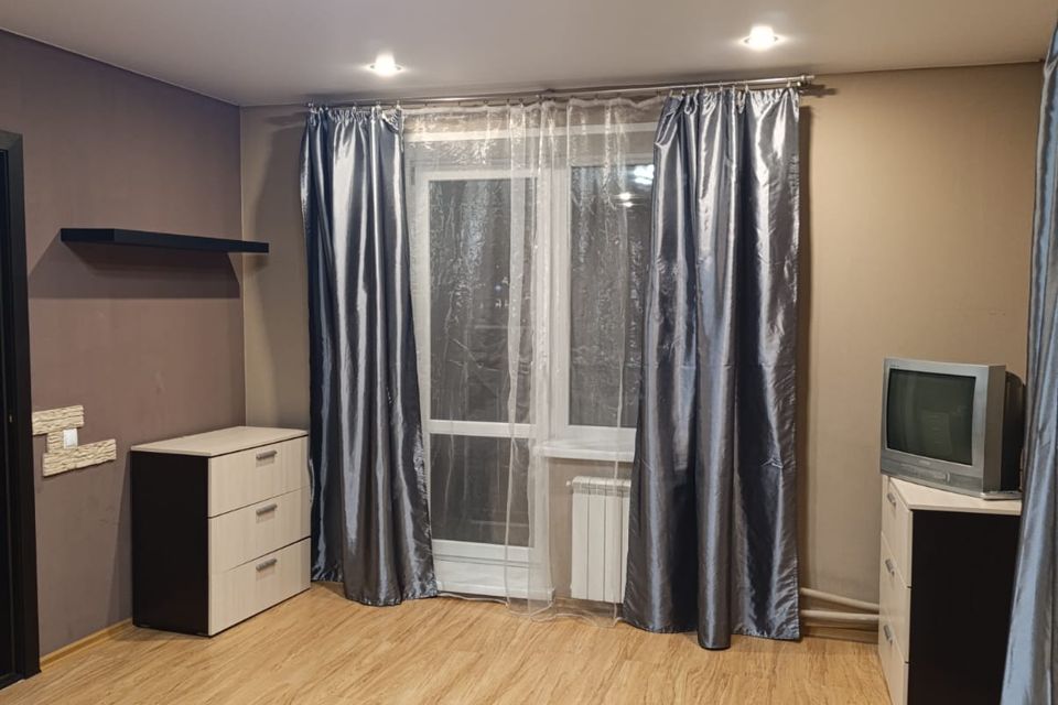 Сдаётся 1-комнатная квартира, 38 м²