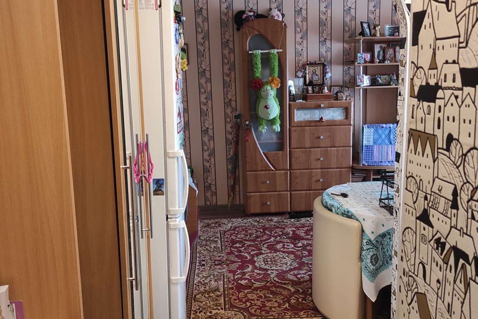Продаётся 2-комнатная квартира, 43.8 м²