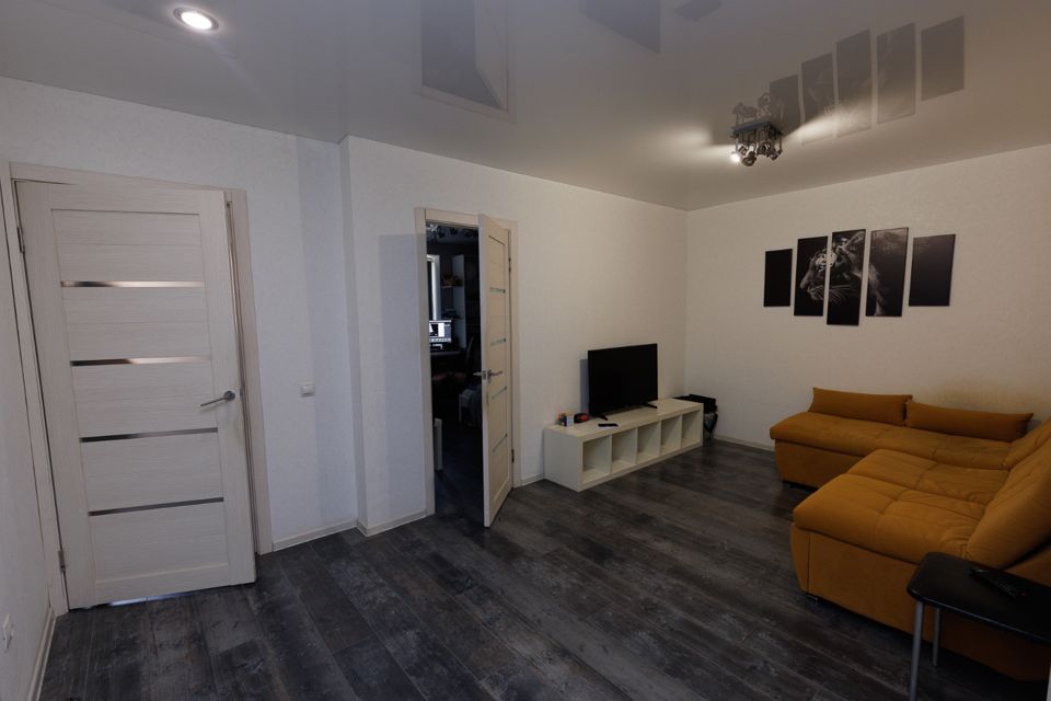 Продаётся 1-комнатная квартира, 50.1 м²
