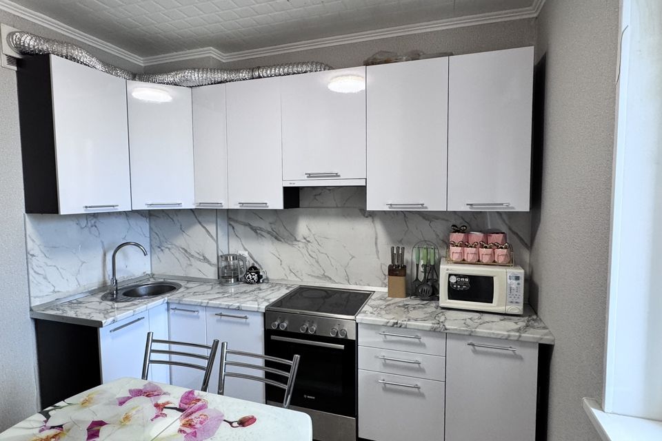 Продаётся 1-комнатная квартира, 35.2 м²