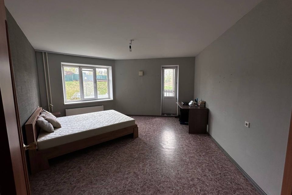 Продаётся 1-комнатная квартира, 44 м²
