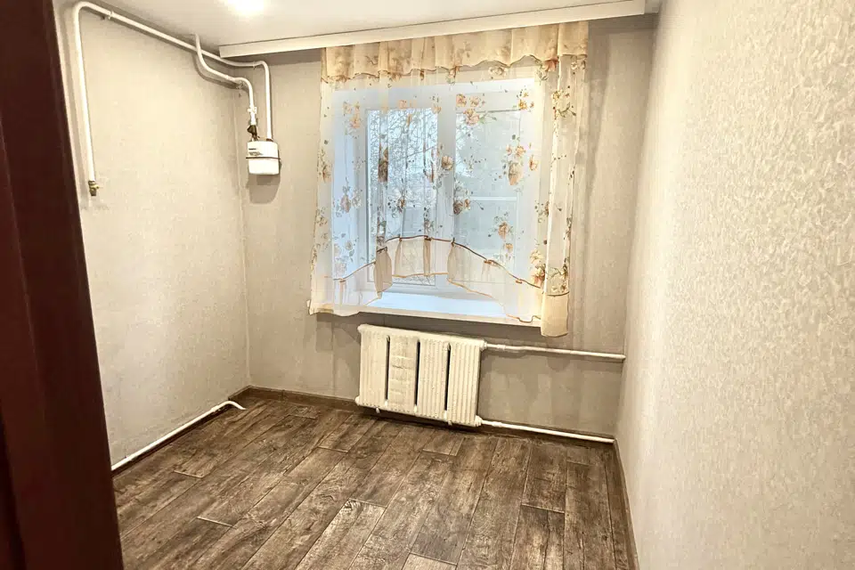 Продаётся 3-комнатная квартира, 58.5 м²