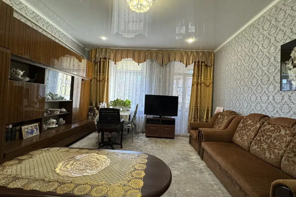Продаётся 2-комнатная квартира, 37.9 м²