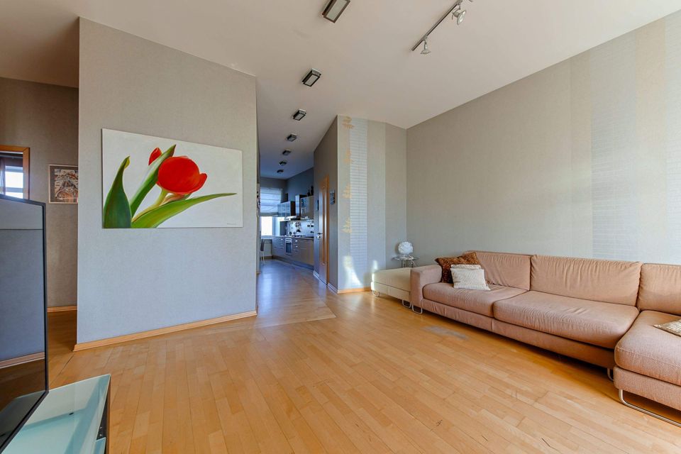 Продаётся 4-комнатная квартира, 99 м²
