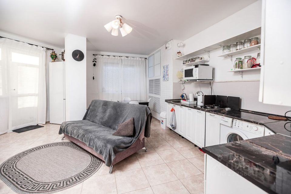 Продаётся 1-комнатная квартира, 54.1 м²