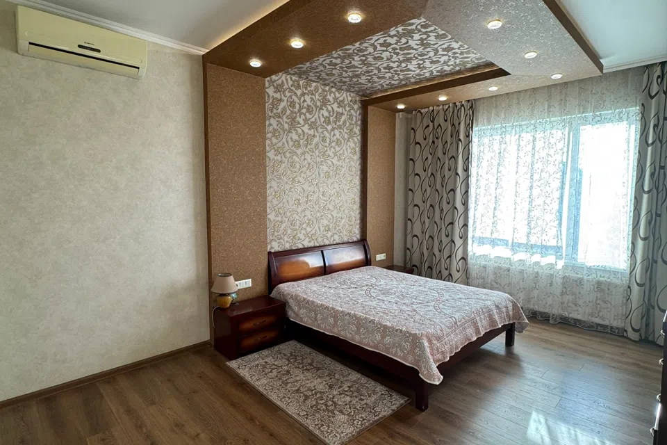 Продаётся 2-этажный дом, 252 м²