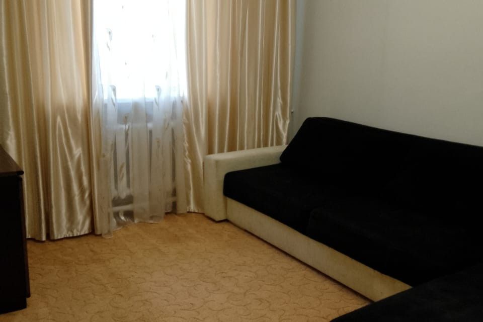 Продаётся 2-комнатная квартира, 43.7 м²