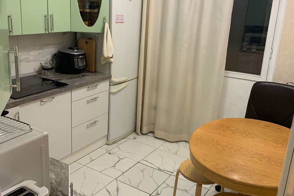 Продаётся 3-комнатная квартира, 61.3 м²