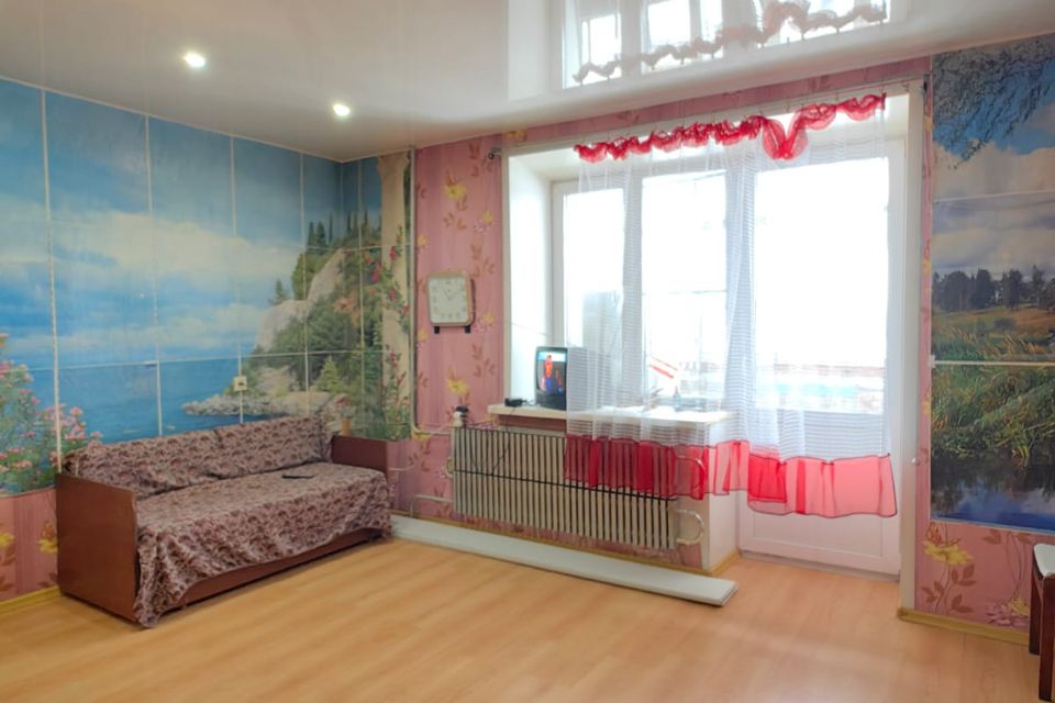 Продаётся 1-комнатная квартира, 33 м²