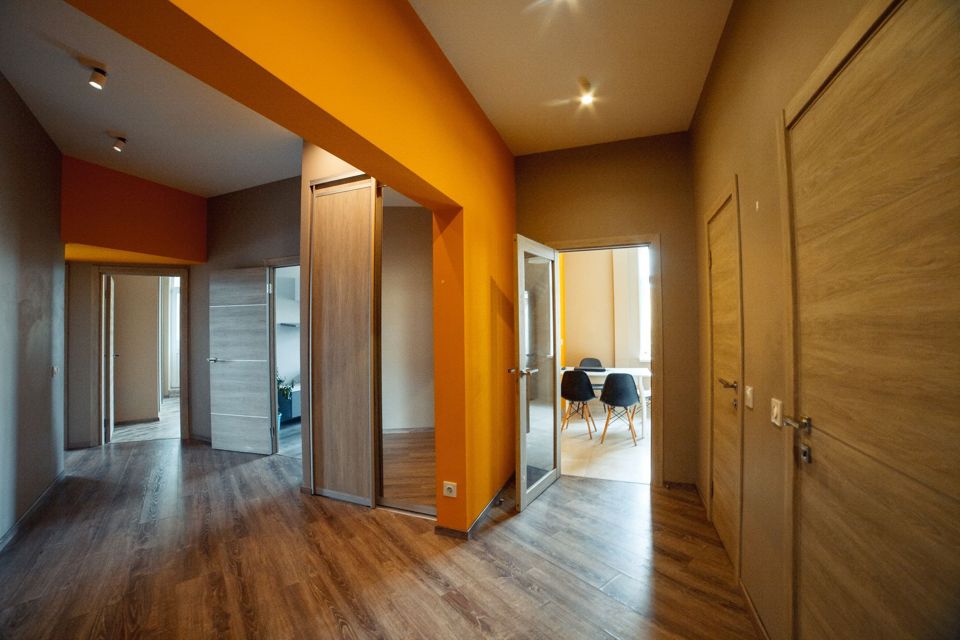 Продаётся 3-комнатная квартира, 90.5 м²