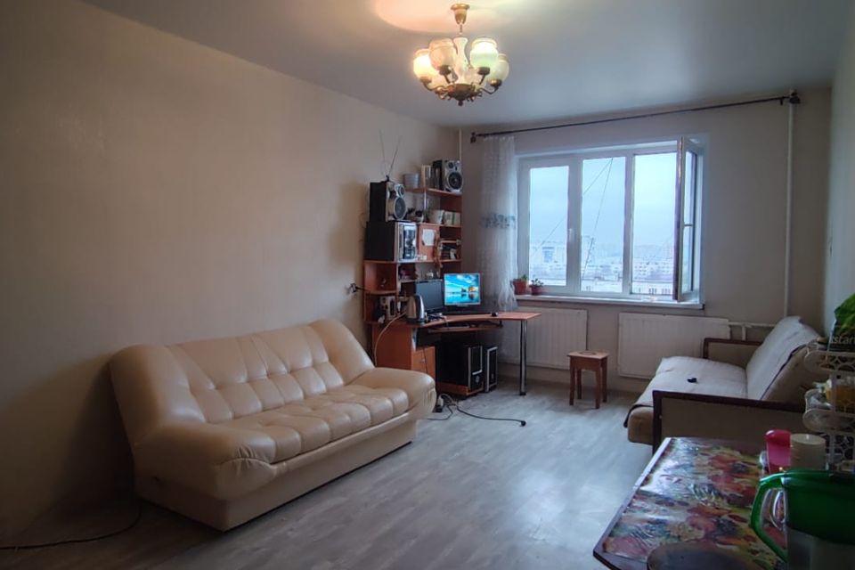 Продаётся комната в 5-комн. квартире, 19.3 м²