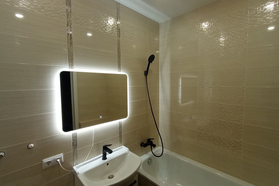 Продаётся 2-комнатная квартира, 56 м²