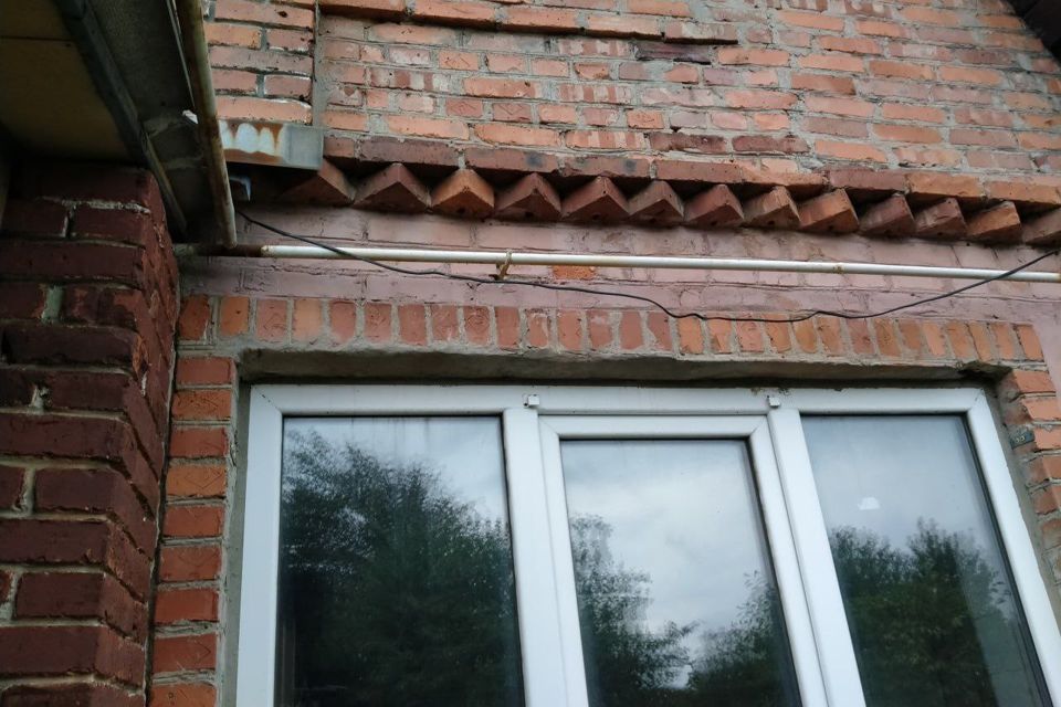 Продаётся 2-этажный дом, 200 м²