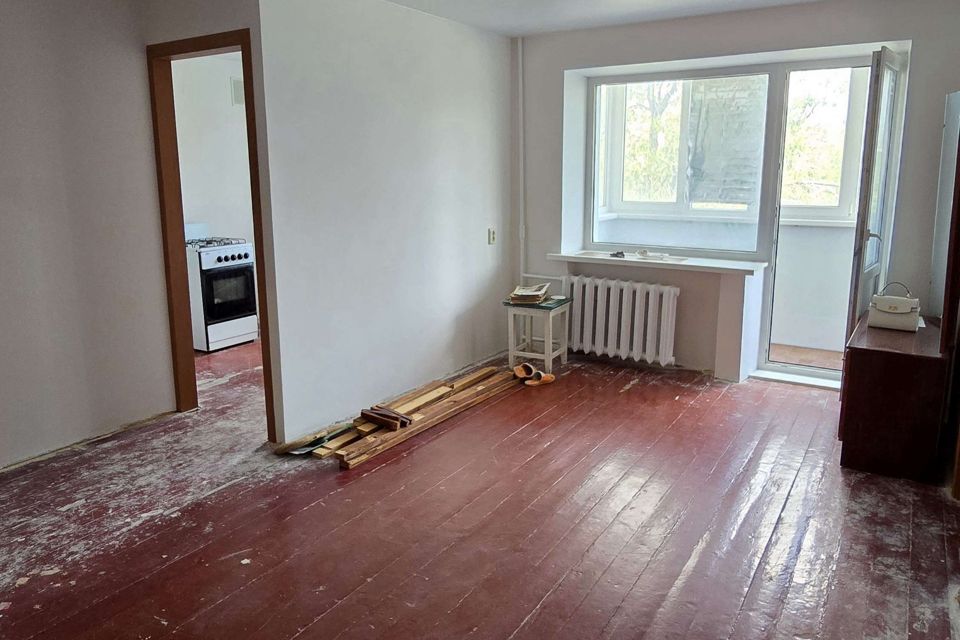 Продаётся 3-комнатная квартира, 56.3 м²