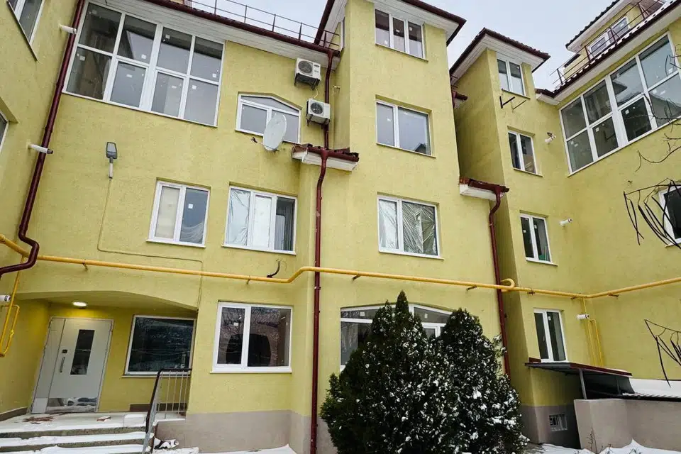 Продаётся 4-комнатная квартира, 113.1 м²